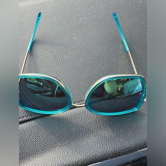 Diff Eyewear Turquoise Ice Crystal Turquoise Ice Mirror Sunglasses - Picture 7 of 8